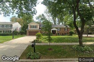 2S587 Kiowa Dr, Wheaton, IL 60189