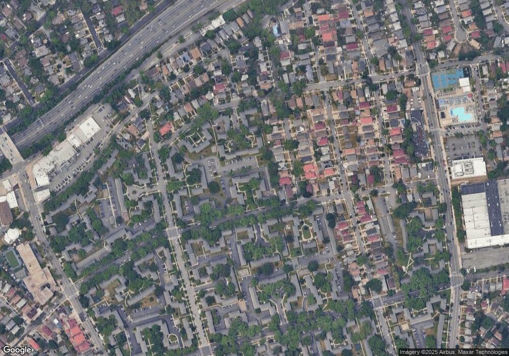 25231 60th Ave, Little Neck, NY 11362 - photo 1