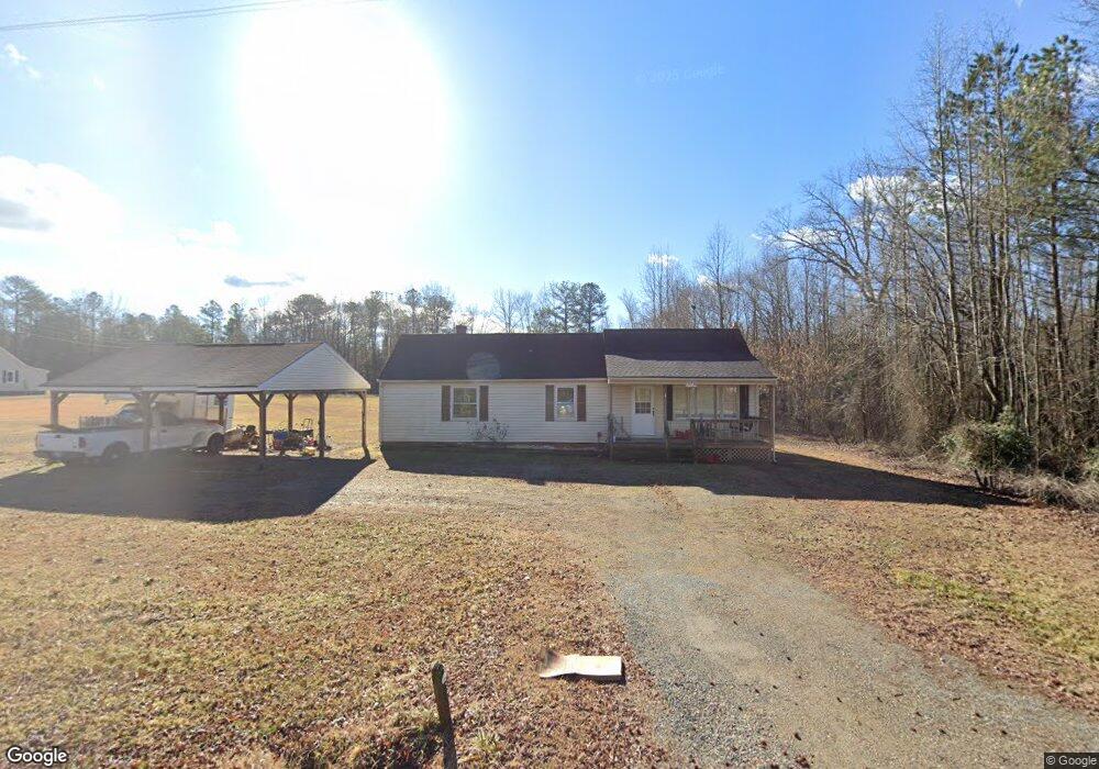 19724 Frog Level Rd, Ruther Glen, VA 22546 - photo 1