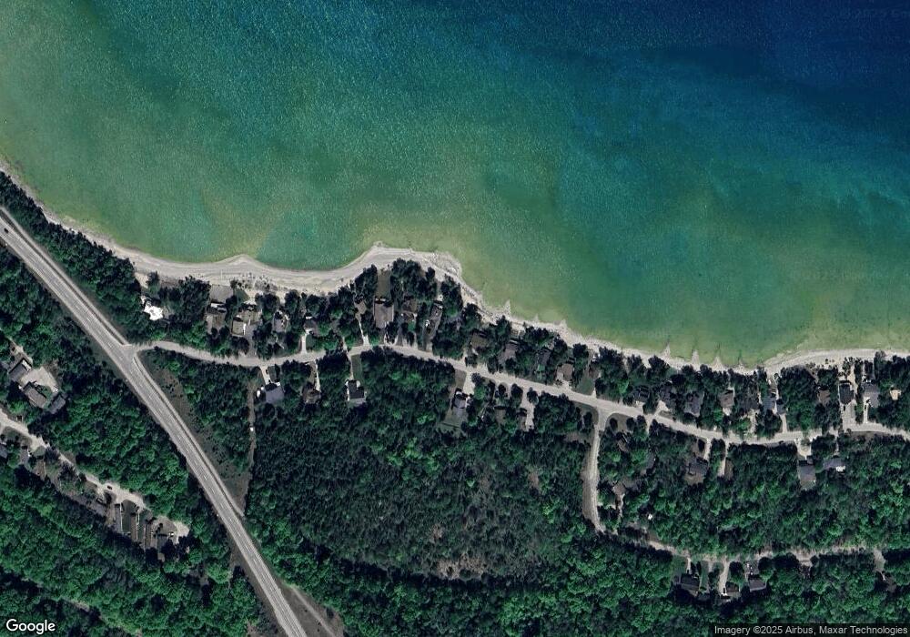 7125 9 Mile Pointe Dr, Charlevoix, MI 49720 - photo 1