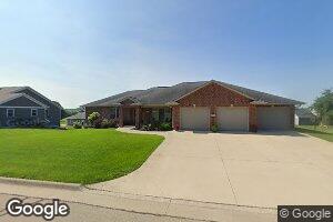 1204 6th Ave SE, Cascade, IA 52033