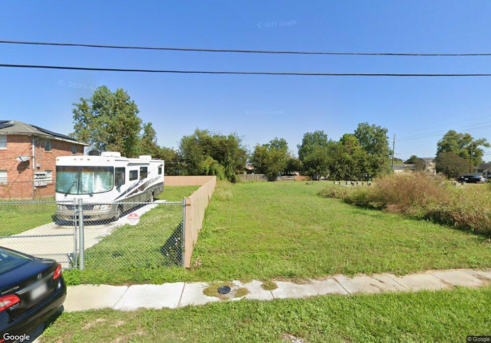 6319 Marais St, New Orleans, LA 70117 - photo 1