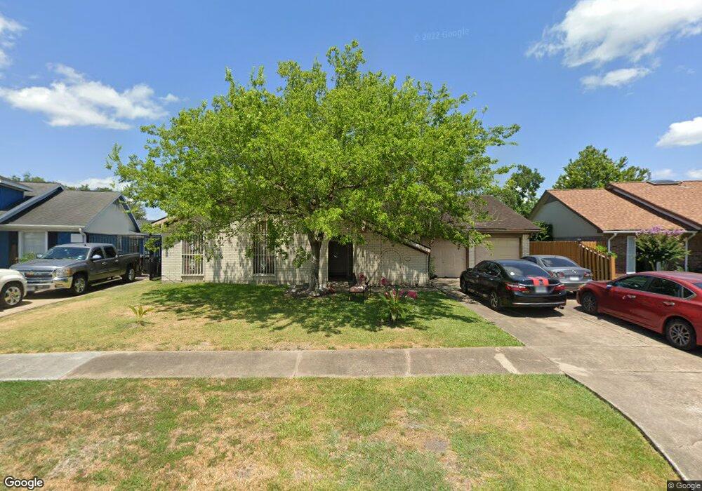 10007 Kirkglen Dr, Houston, TX 77089 - photo 1
