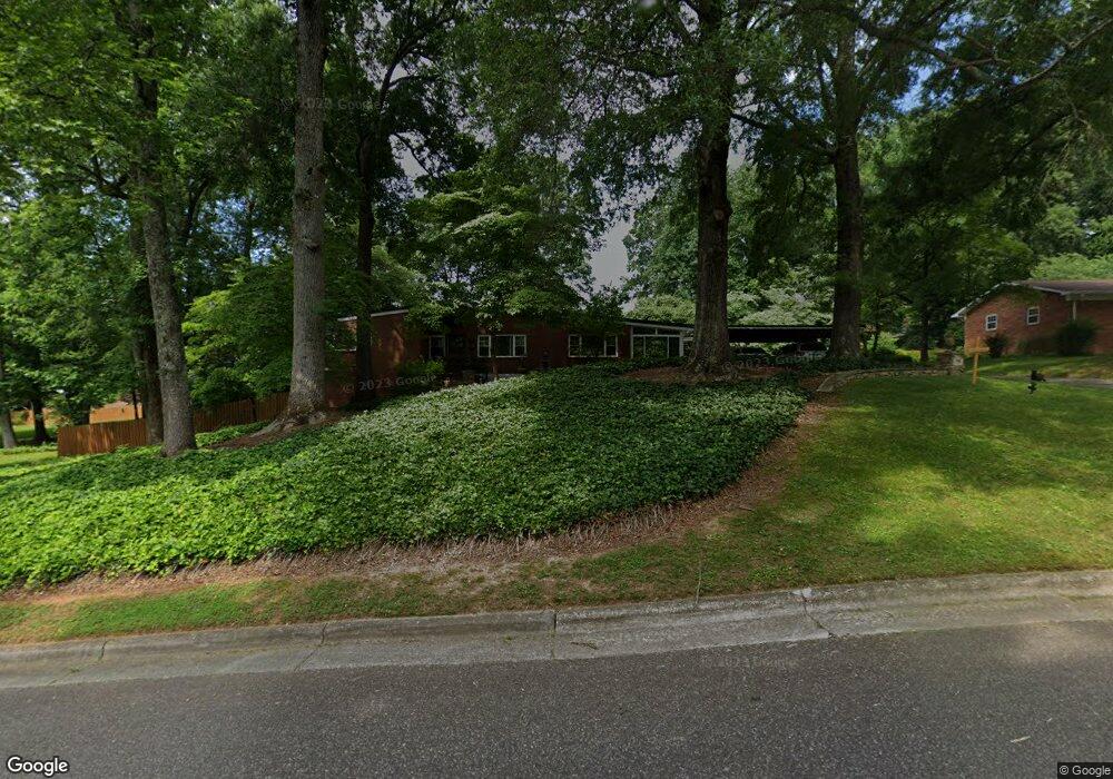 304 Brierwood Rd, Statesville, NC 28677 - photo 1