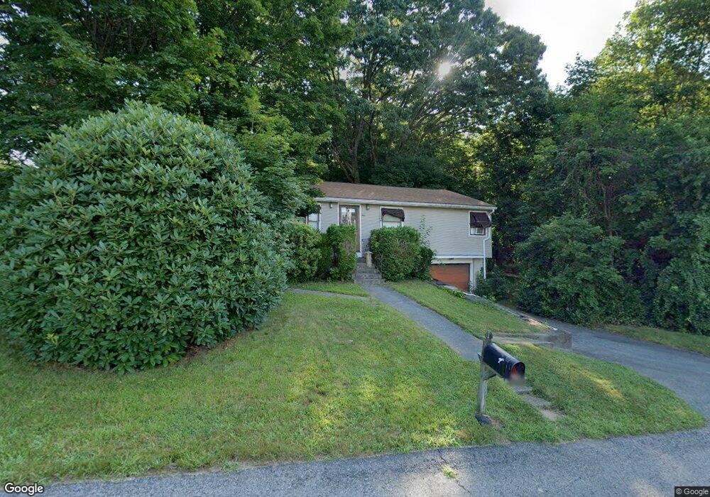 4 Stella Dr, Cumberland, RI 02864 - photo 1