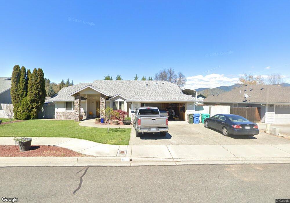 856 Idle Ct, Grants Pass, OR 97527 - photo 1