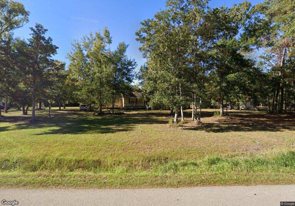 1043 Woodview Dr, Slidell, LA 70461 - photo 1