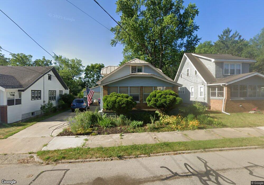 504 Julia St NE, Grand Rapids, MI 49505 - photo 1