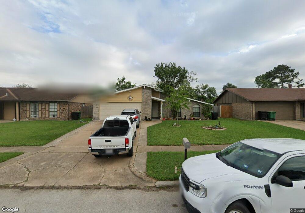 5542 W Ridgecreek Dr, Houston, TX 77053 - photo 1