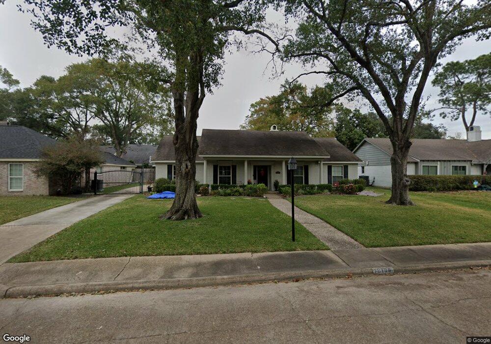 10106 Olympia Dr, Houston, TX 77042 - photo 1