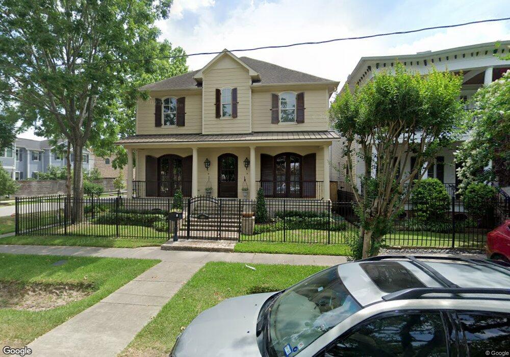 644 E 10th 1/2 St, Houston, TX 77008 - photo 1