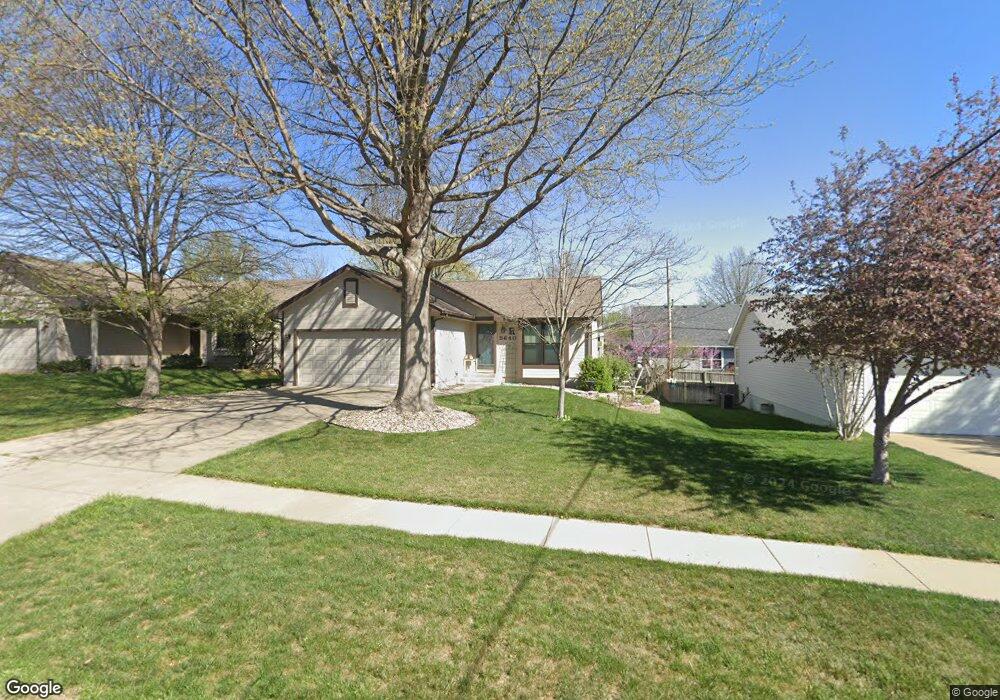5640 SW 35th St, Topeka, KS 66614 - photo 1