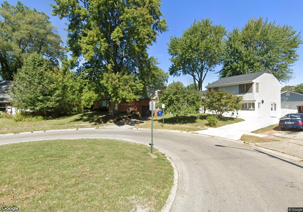 1611 Dundee Ct, Columbus, OH 43227 - photo 1