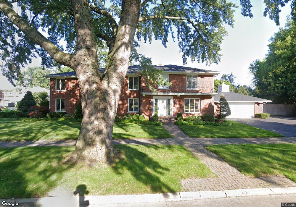 15847 Windmill Pointe Dr unit 49, Grosse Pointe Park, MI 48230 - photo 1