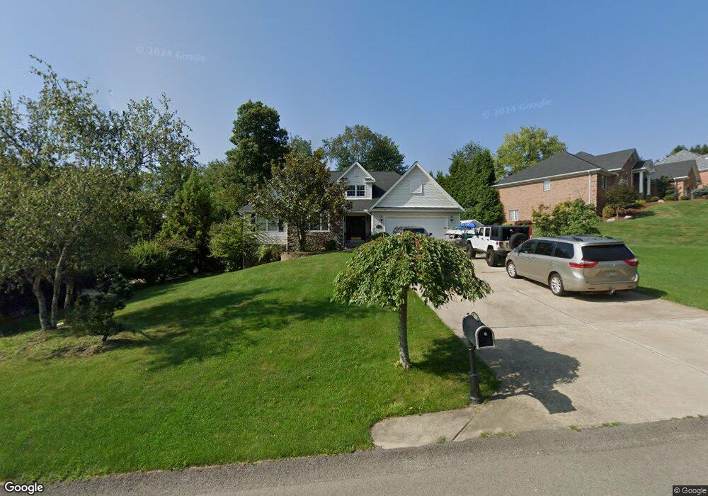 224 Arrowhead Ln, Eighty Four, PA 15330 - photo 1