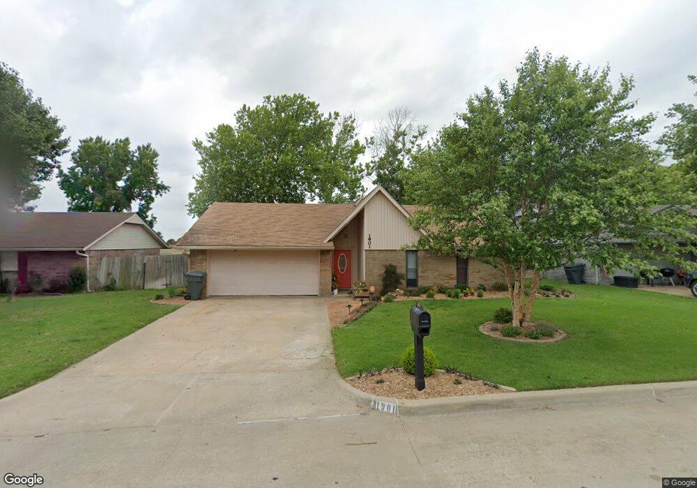 1901 Shenandoah Dr, Ardmore, OK 73401 - photo 1