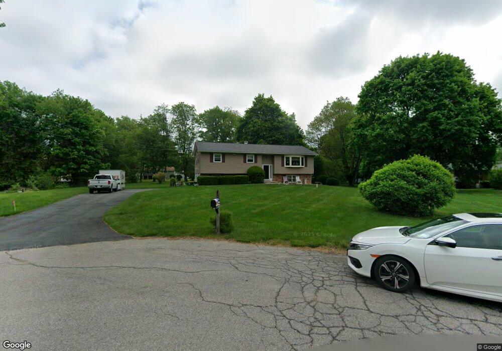 7 Short Ct, Wappingers Falls, NY 12590 - photo 1