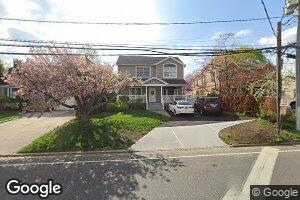 1035 Denton Ave, New Hyde Park, NY 11040