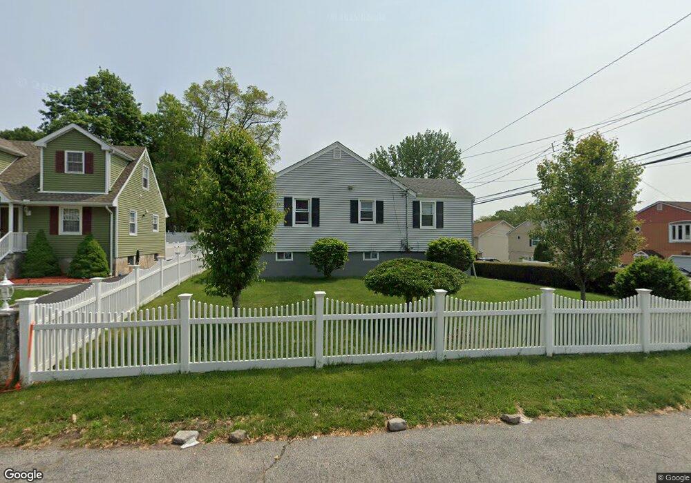 6 Platt Place, Bridgeport, CT 06606 - photo 1