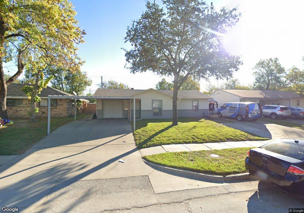 1205 SW 5th St, Grand Prairie, TX 75051 - photo 1