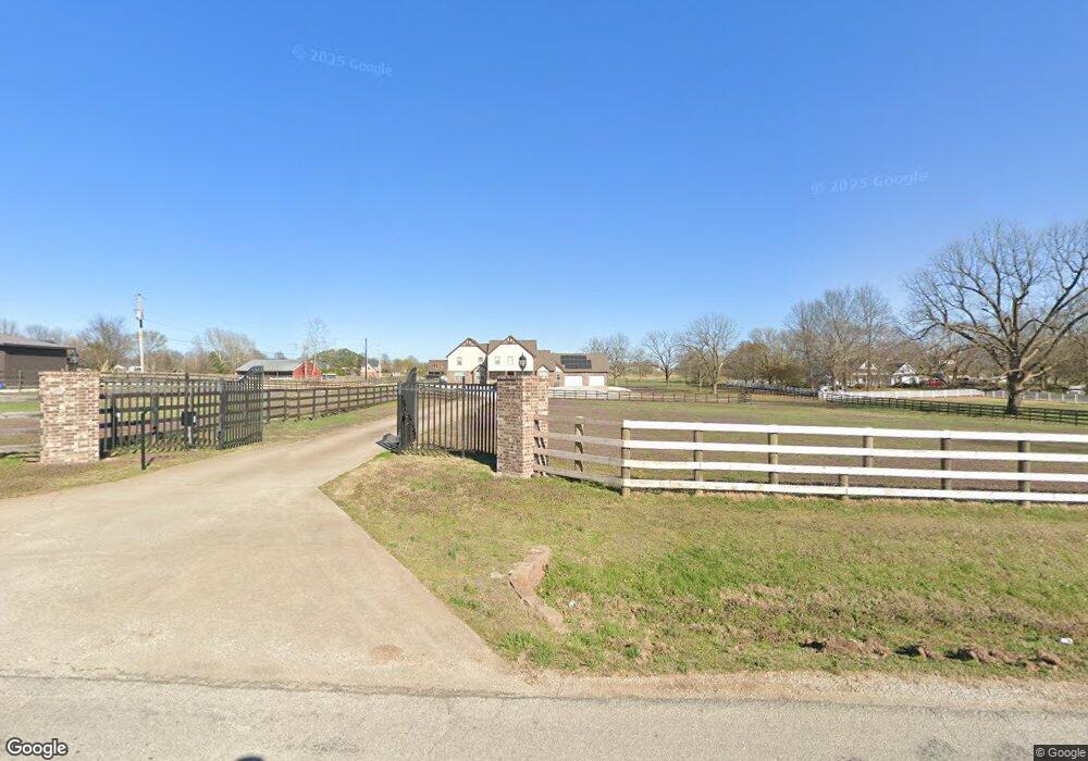 926 Harmon Rd, Springdale, AR 72762 - photo 1
