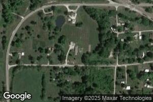 9127 E Oak St, Velpen, IN 47590