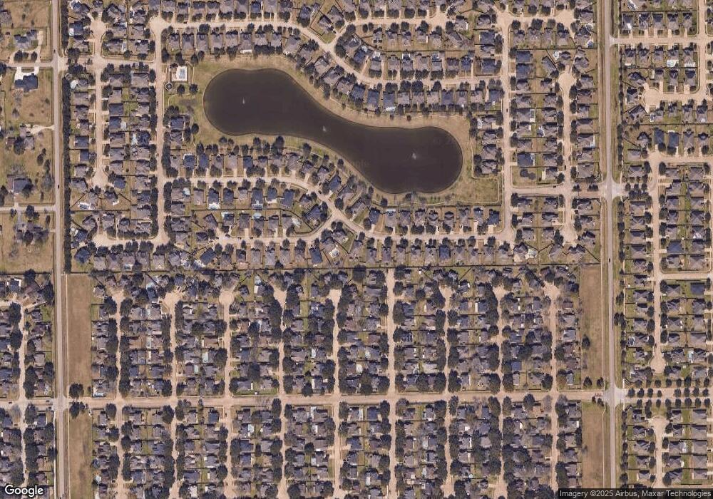 4612 Lakefront Terrace Dr, Pearland, TX 77584 - photo 1