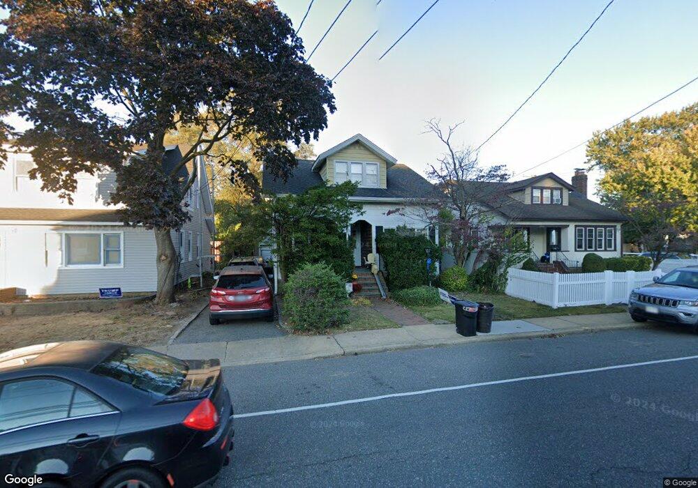 2896 Oceanside Rd, Oceanside, NY 11572 - photo 1