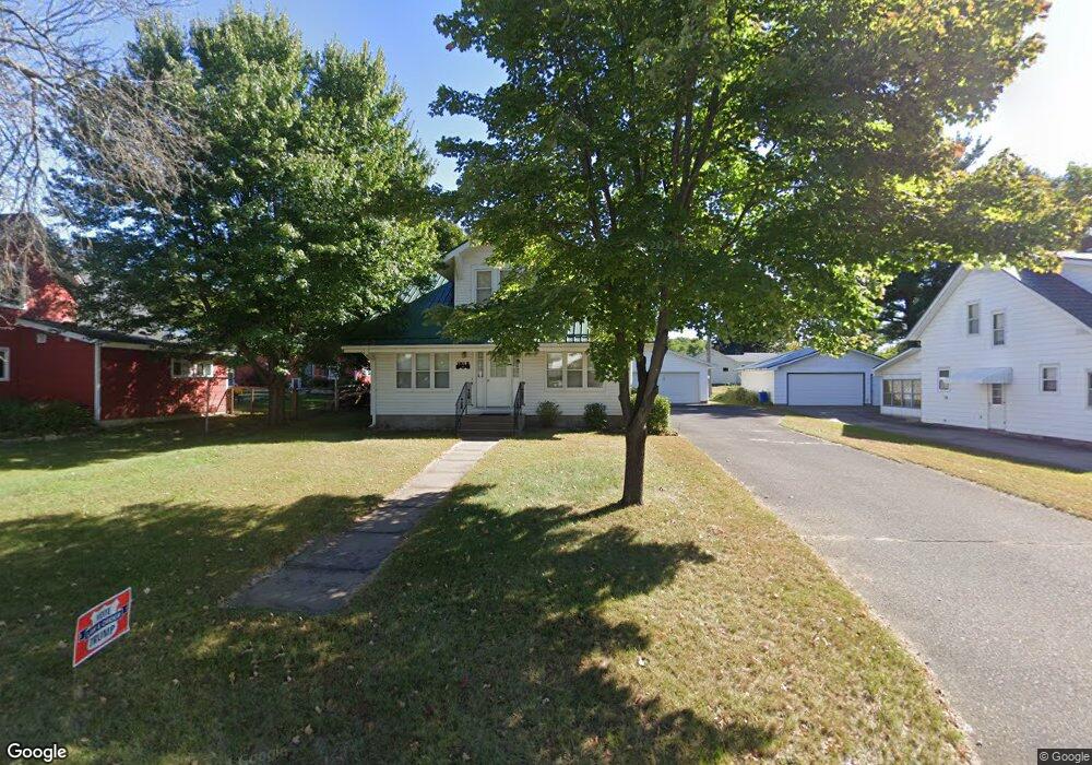 1812 11th St E, Menomonie, WI 54751 - photo 1