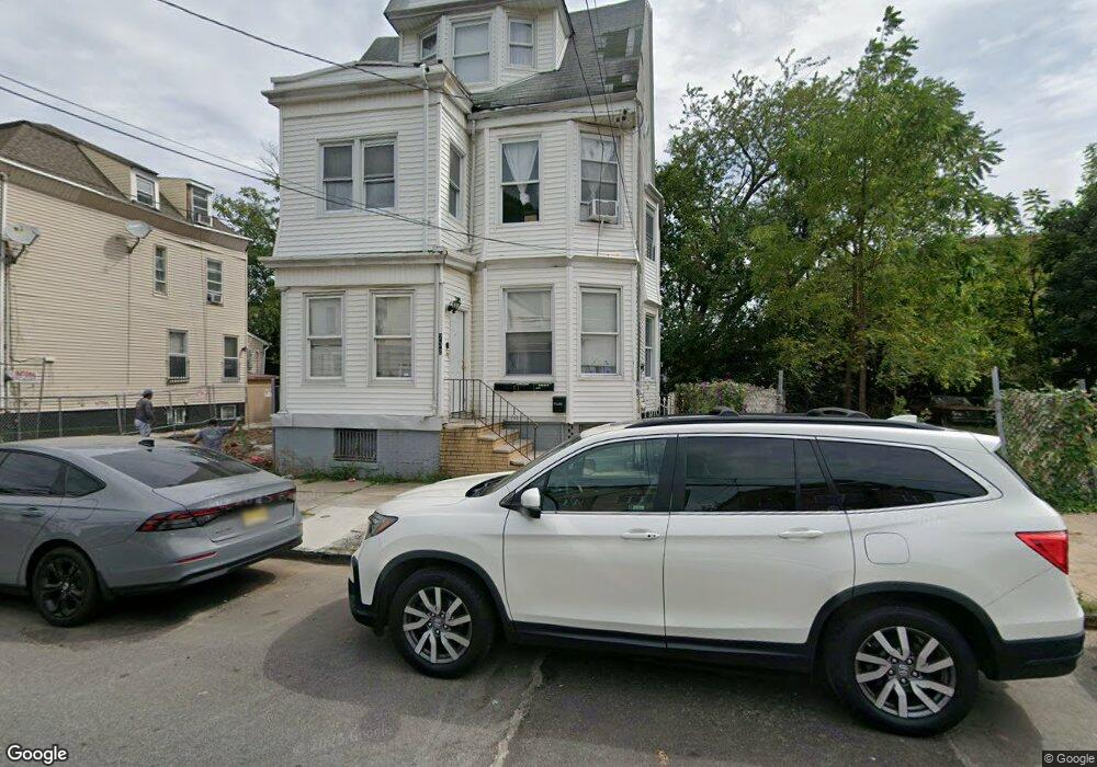 232 S 6th St unit 3, Newark, NJ 07103 - photo 1