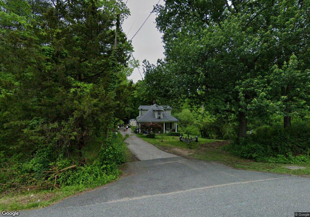 622 Magnolia Rd, Joppa, MD 21085 - photo 1