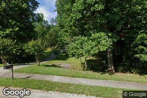 112 Smith Branch Ct, Kernersville, NC 27284