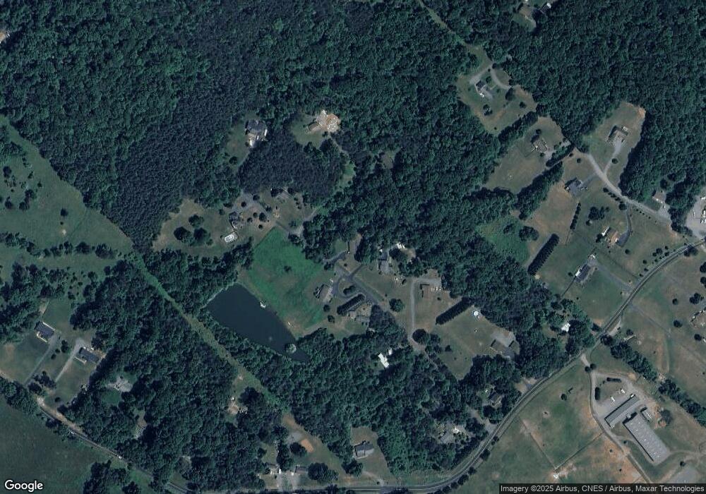 190 Lewis Dr, Ruckersville, VA 22968 - photo 1