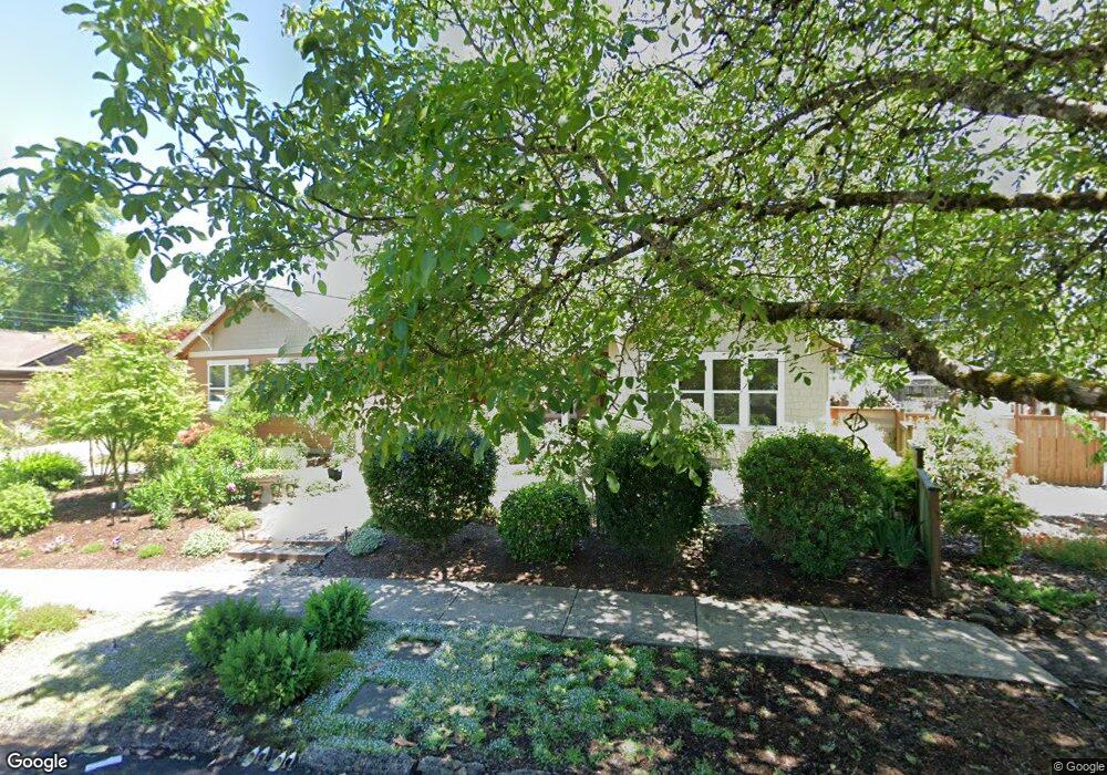 293 Walnut Ln, Eugene, OR 97401 - photo 1