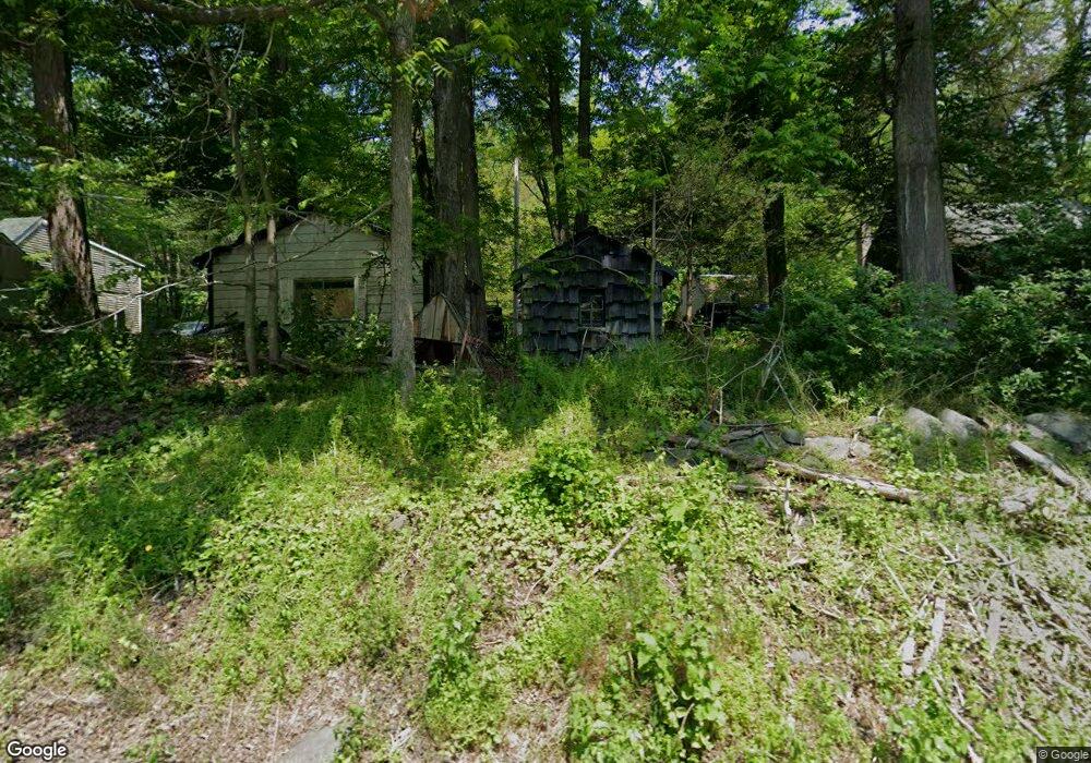 108 Rosewood Rd, Dingmans Ferry, PA 18328 - photo 1