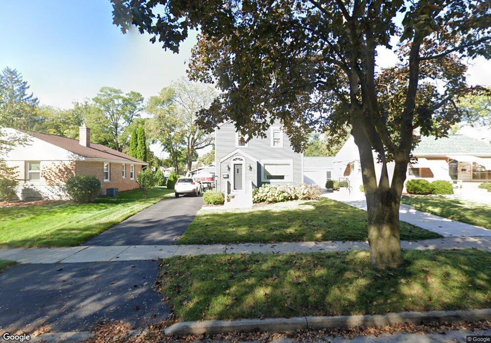 126 N Maple Terrace, Oconomowoc, WI 53066 - photo 1