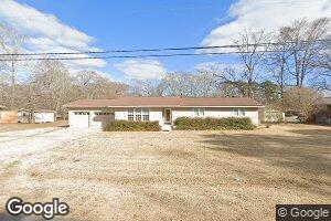 2204 Roseberry Dr, Stevenson, AL 35772