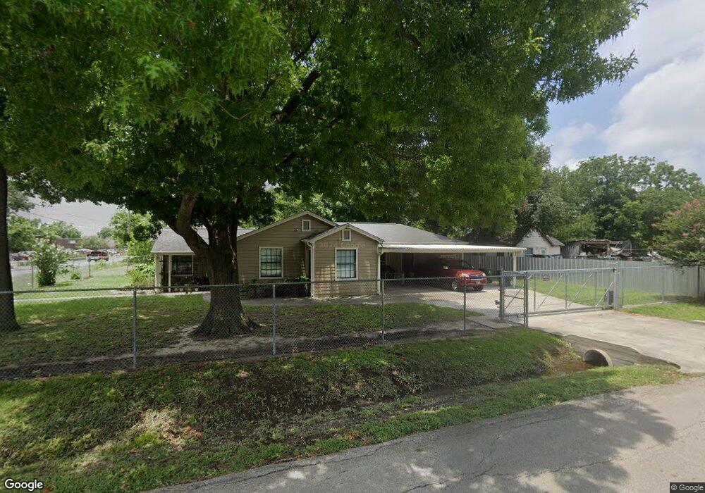37 Burress St, Houston, TX 77022 - photo 1