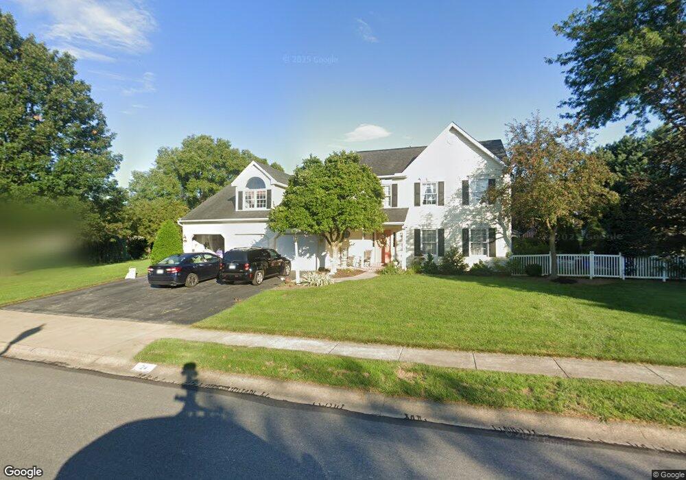 24 Aspen Dr, Leola, PA 17540 - photo 1