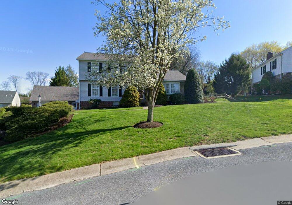 501 Meadow Ln, Reading, PA 19605 - photo 1