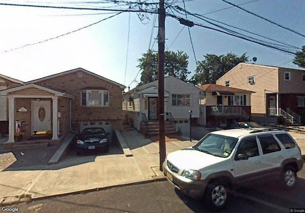 13 Suburbia Ct, Jersey City, NJ 07305 - photo 1