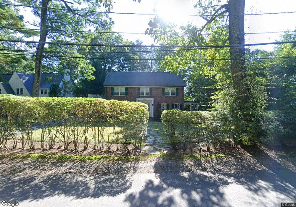 25 Fenwick Rd, Waban, MA 02468 - photo 1