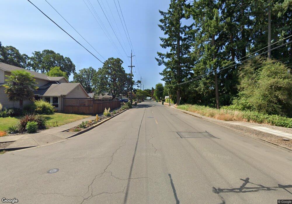 901 N Main St, Newberg, OR 97132 - photo 1