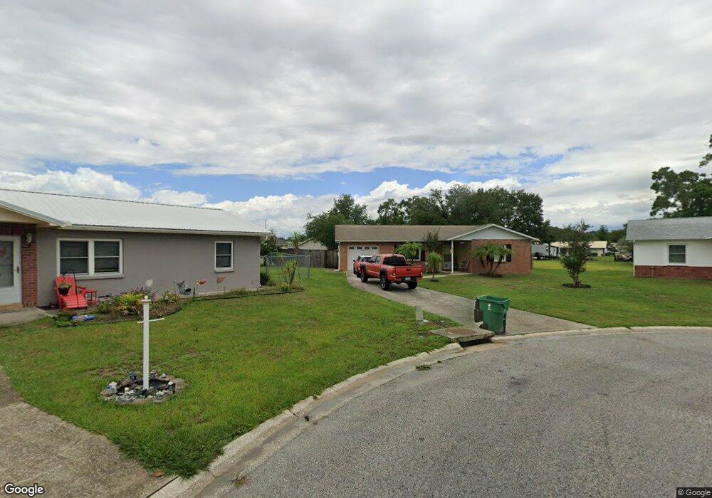 7231 Omega Ct, Zephyrhills, FL 33540 - photo 1