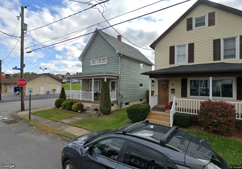 640 Bednar St, Dunmore, PA 18512 - photo 1