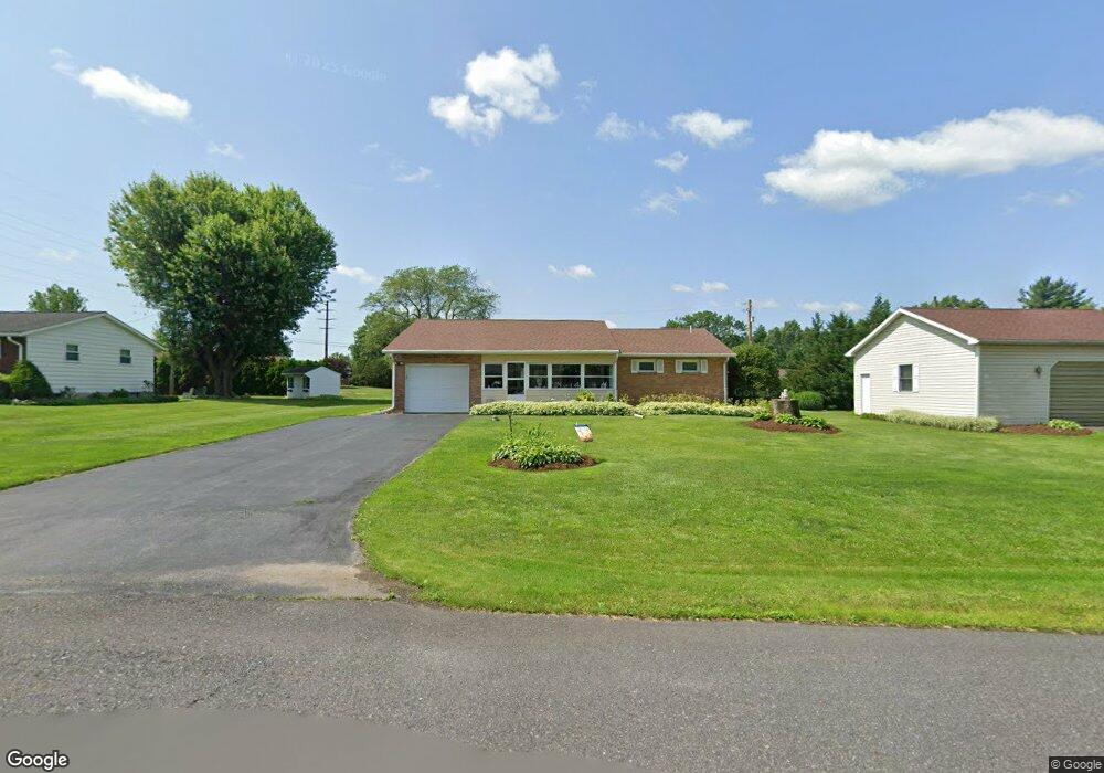 4460 N Sunset Dr, Coopersburg, PA 18036 - photo 1