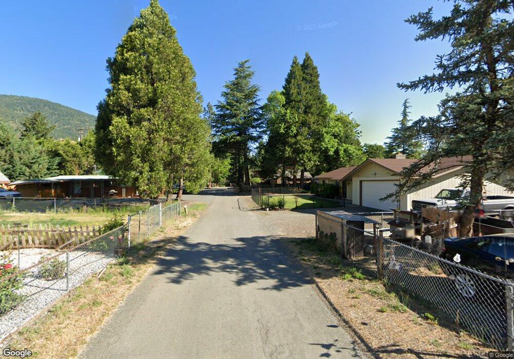 151 Landsiedel Ln, Grants Pass, OR 97527 - photo 1