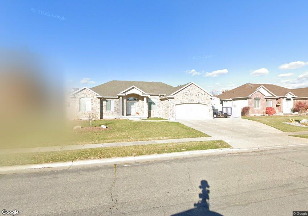 812 W 2075 S, Syracuse, UT 84075 - photo 1