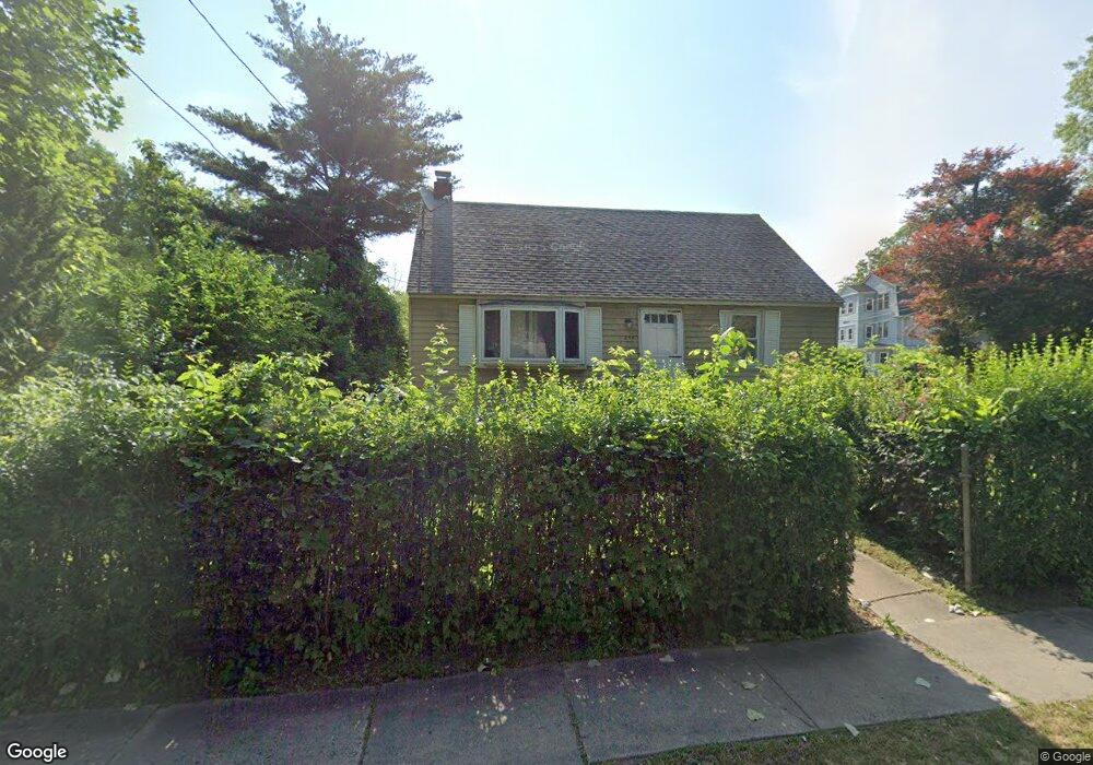 258 Enfield St, Hartford, CT 06112 - photo 1