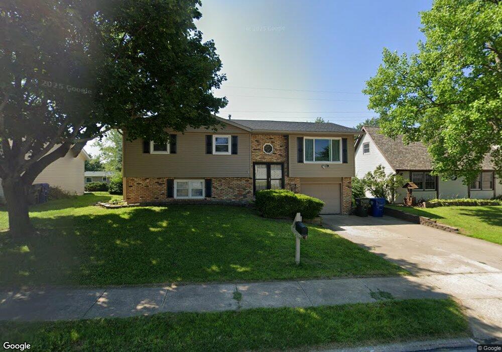 2517 W 60th St, Davenport, IL 52806 - photo 1